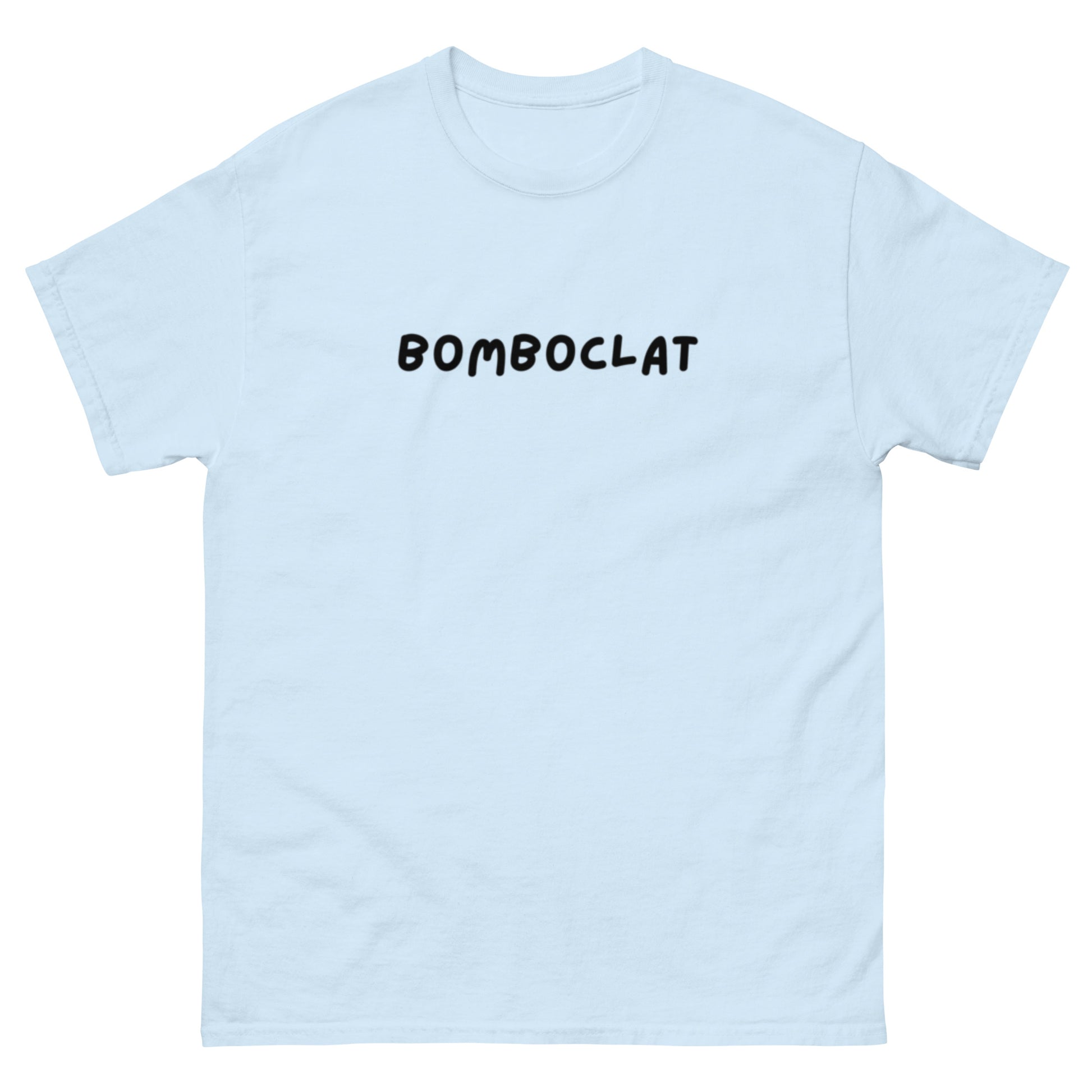 Lichtblauw bomboclat t-shirt met zwarte tekst in simpele stijlvolle letters van Silkz